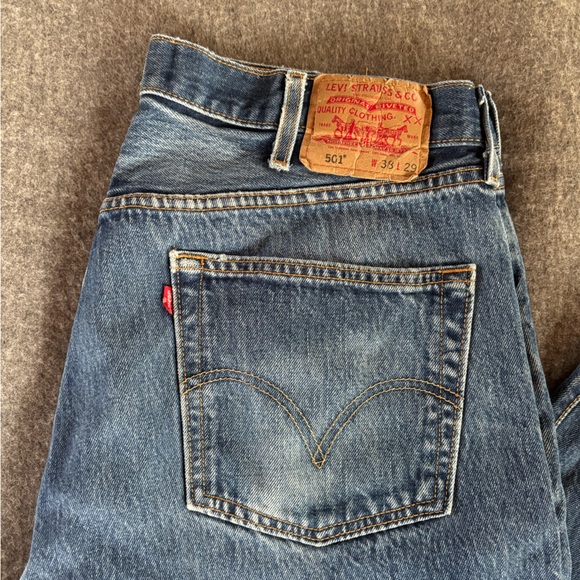 Vintage Distressed Levi’s 501 Jeans - Picture 2 of 11